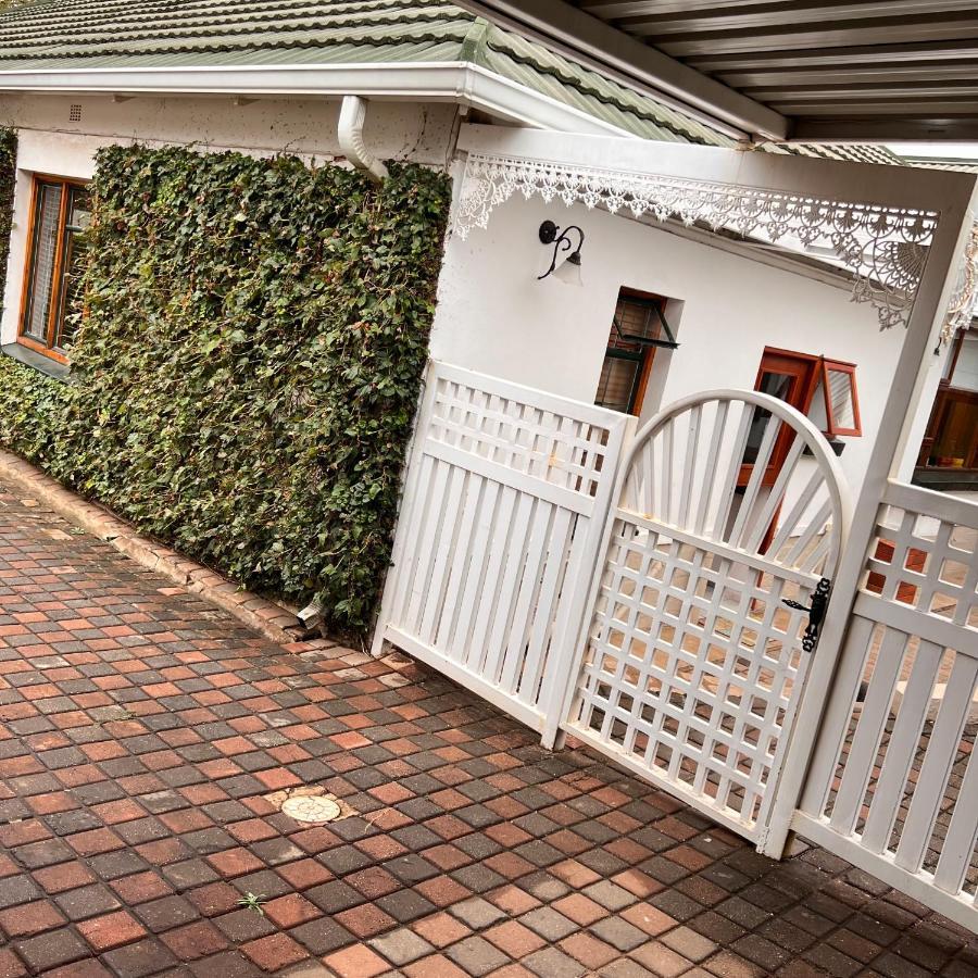 Peaceful@Swansea In Rosebank-Parkwood Apartman Johannesburg Kültér fotó